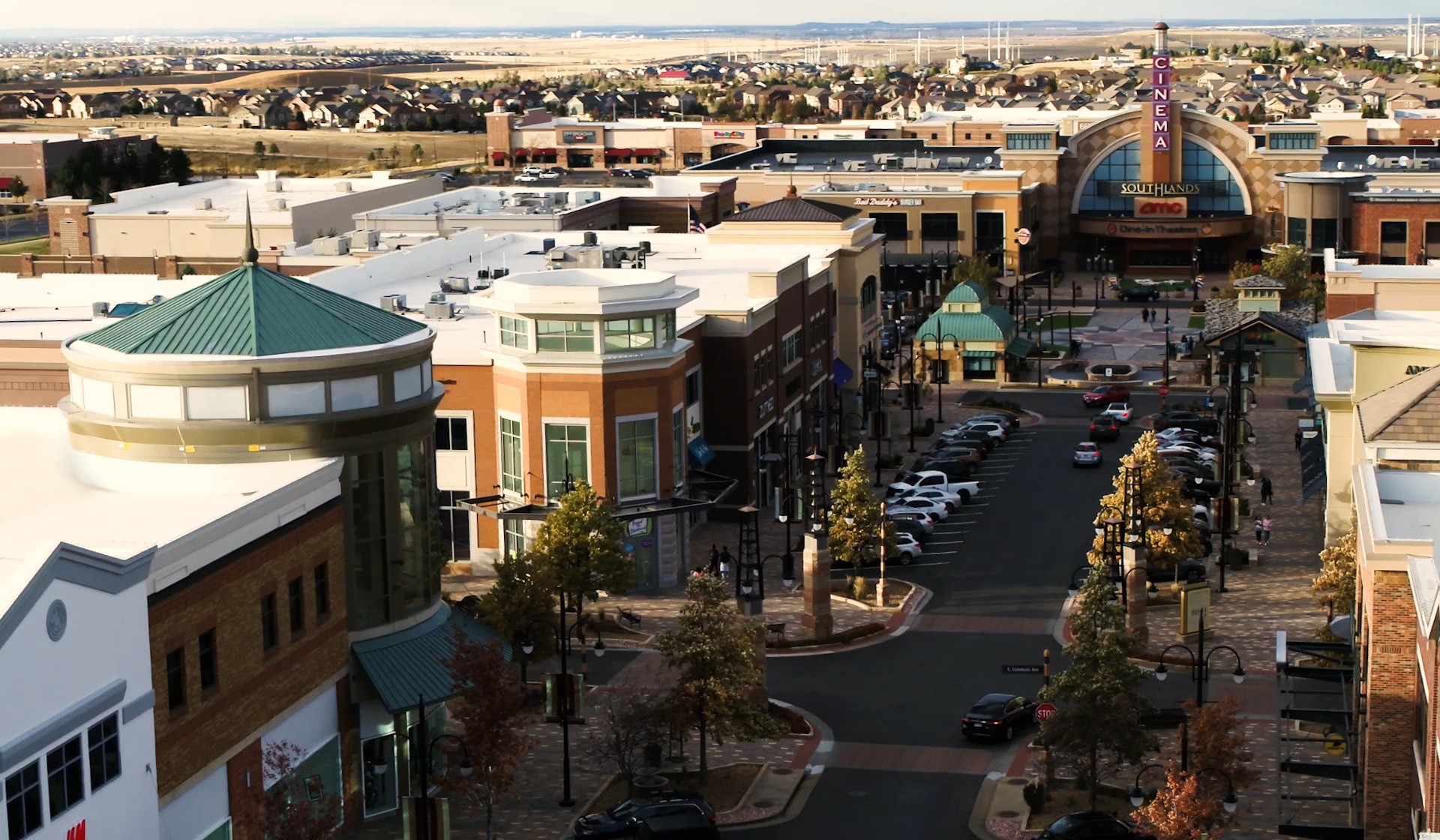 Southlands Shopping Dining Entertainment Aurora CO